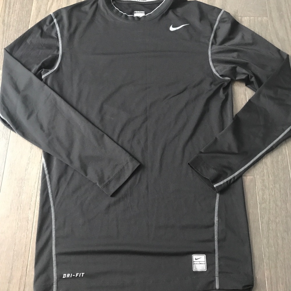 Nike Black Men’s Long Sleeve Compression Shirt